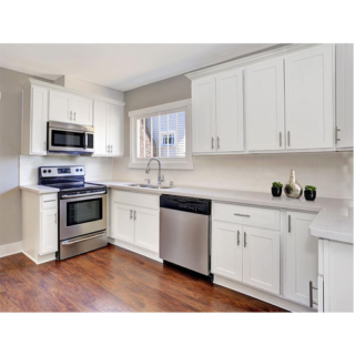 Fabuwood Cabinetry Discovery Collection