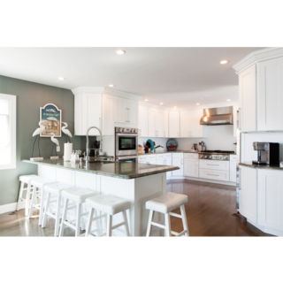 J&K Cabinetry S8 – White Maple